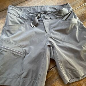 Arc’teryx women shorts